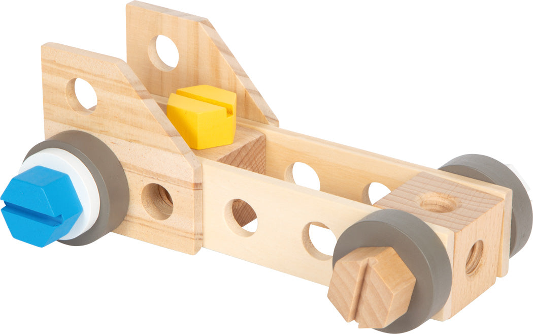 Dæmi um bíl sem hægt er að smíða með efniviðnum