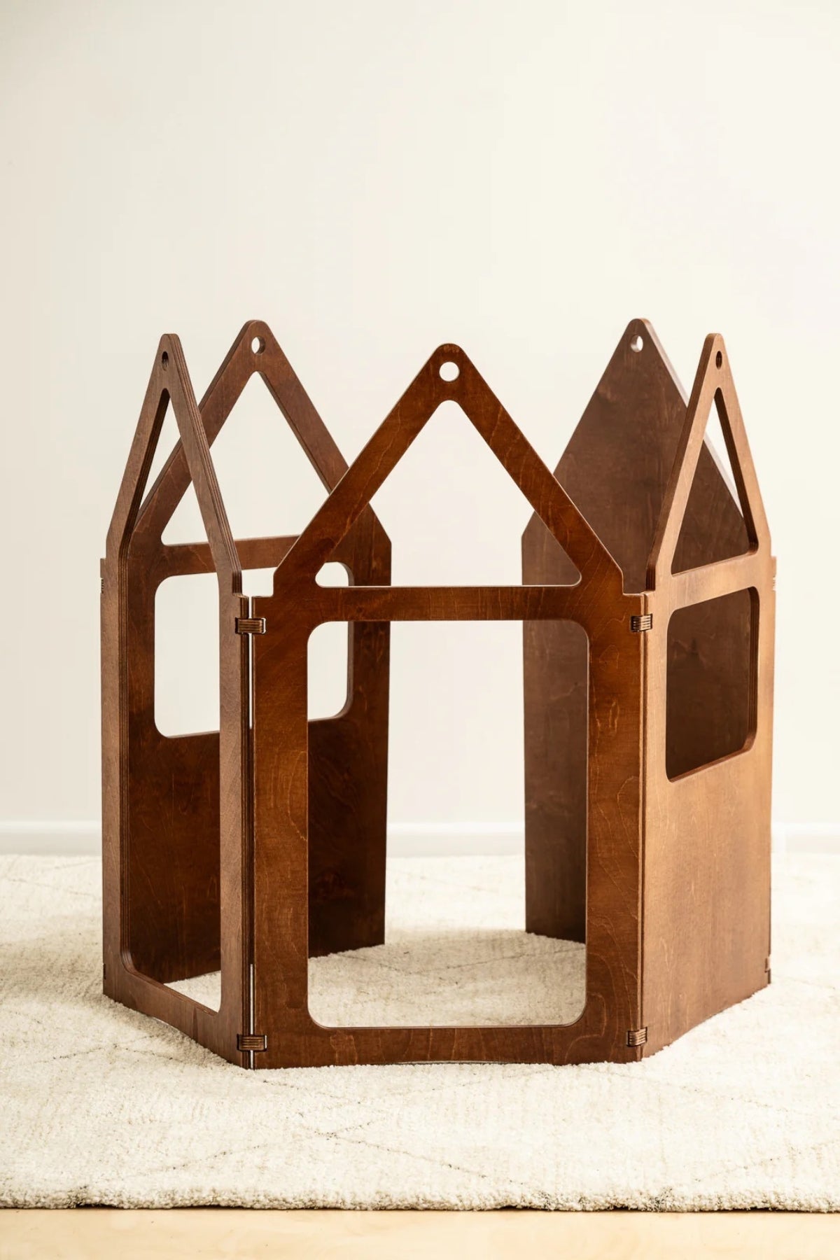 ZigZag+ Montessori hús úr við – samanbrjótanlegt barnahús Honey Glaze