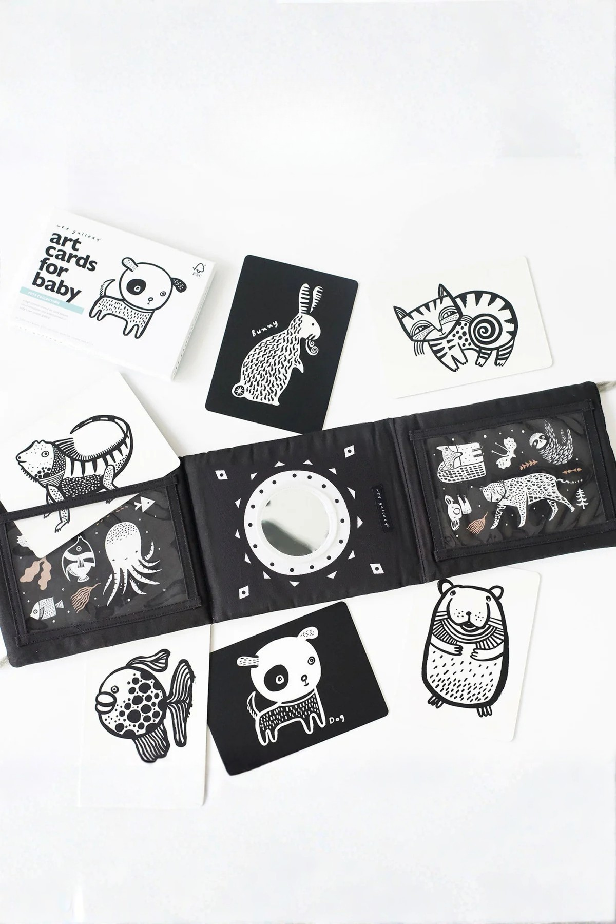Black and white art cards for baby with animal illustrations on a white background