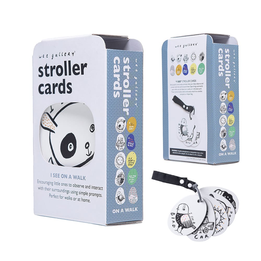 Pakkningin af „Stroller Cards – I See on a Walk“ sýnir innihald.